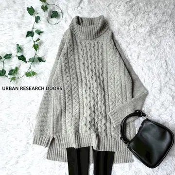 URBAN RESEARCH DOORS 긴팔 니트 그레이 울 혼방 터틀
