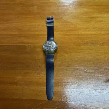 swatch 네이비 러버 밴드 시계