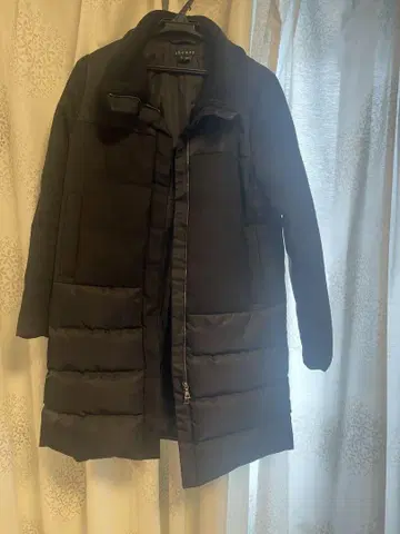 theory 블랙 다운 자켓
