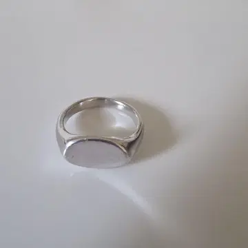 W 반지 ovy