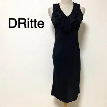 DRitte 블랙 컬러 V넥 프릴 디자인 슬리브리스 드레스