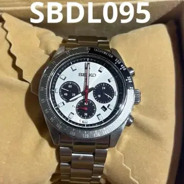 [새상품급 중고] 중고 SEIKO SBDL095 솔라 손목시계