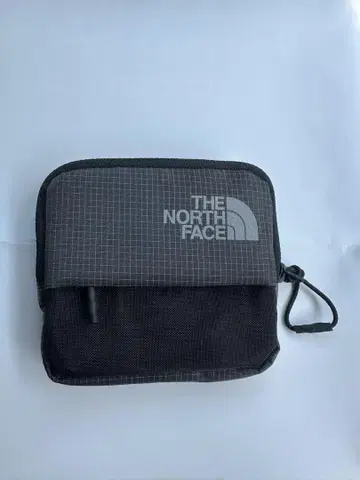THE NORTH FACE 헤이즐렛