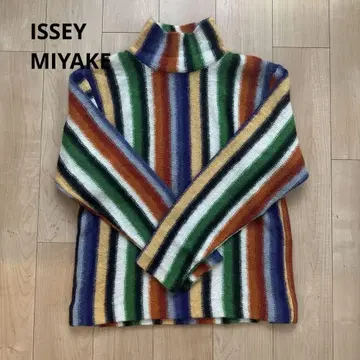 ISSEY MIYAKE 멀티 컬러 스트라이프 스웨터
