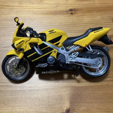 혼다 CBR 600 모형