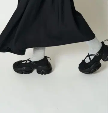FREAK'S STORE 통굽 리본 크로스 벨트 신발