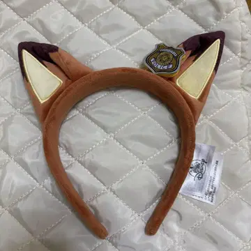 닉 머리띠