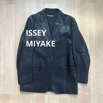 ISSEY MIYAKE 블랙 가죽 자켓