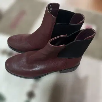 Clarks 부츠