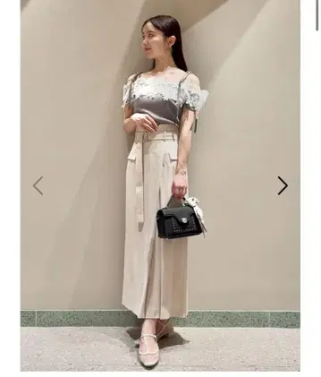 스나이델 SNIDEL 벨트 디자인 타이트 스커트