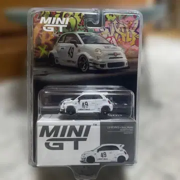 MINIGT LB-WORKS ABARTH 595