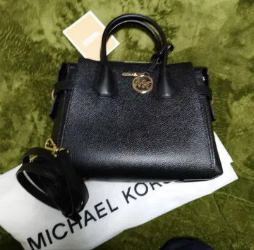 새상품급 MICHAEL KORS 숄더백 블랙