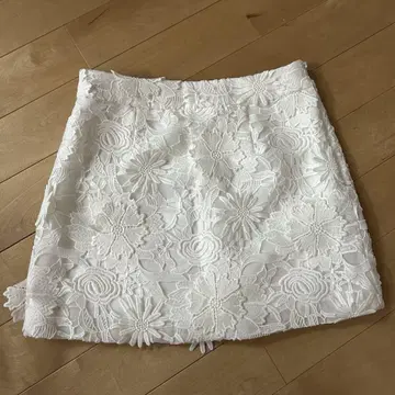스나이델 snidel 3D 플라워 레이스 미니 스커트 숏 팬츠 스커트