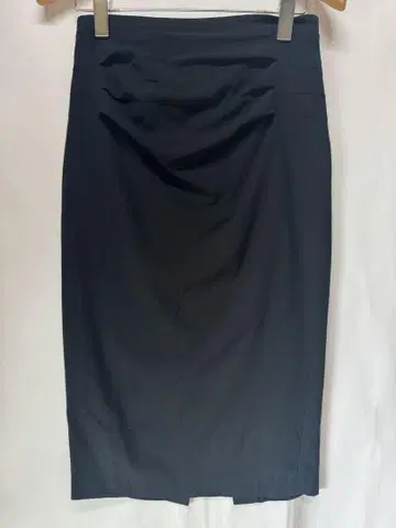 bcbgmaxazria 비씨비지맥스아즈리아 타이트 스커트 02