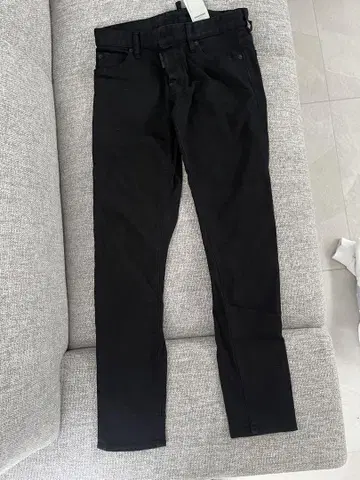 DSQUARED2 블랙 데님 44