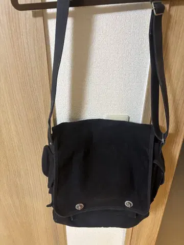 신잔로 캔버스 숄더백