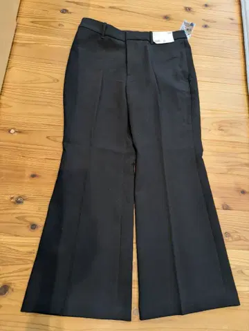 UNIQLO 블랙 스마트 플레어 팬츠 XL