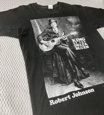 90s USA제 Robert Johnson 티셔츠 빈티지