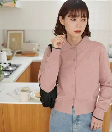 DISCOAT 쫄깃쫄깃 카라 가디건