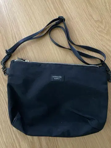 STANDARD SUPPLY 숄더백