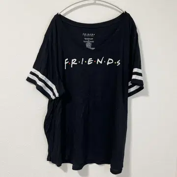 FRIENDS V넥T셔츠 3X 블랙