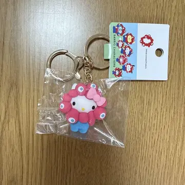 [ 미사용 새상품 ] 미야쿠미야쿠 x 헬로키티 키링 산리오 콜라보