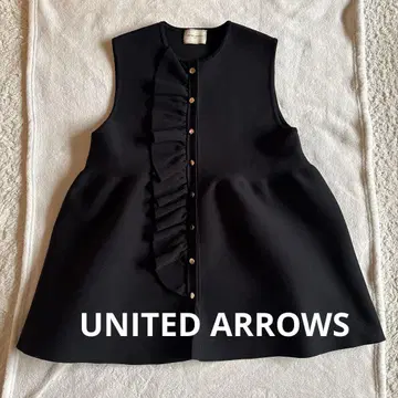 2회 착용 UNITED ARROWS 프릴 베스트 페플럼 블랙