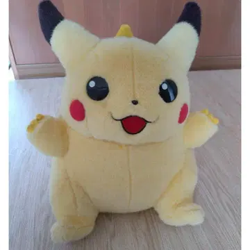 TOMY 피카츄 봉제 인형