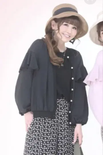 앤드러브 & LOVE 케이프 플레어 슬리브 페미닌 가디건 블랙 M