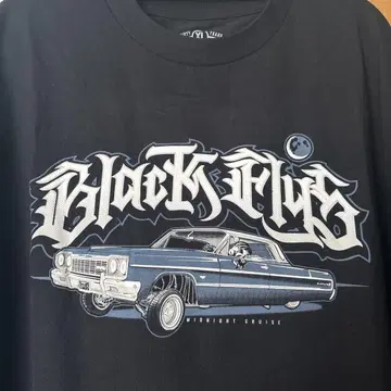 BLACKFLYS XL T-shirt