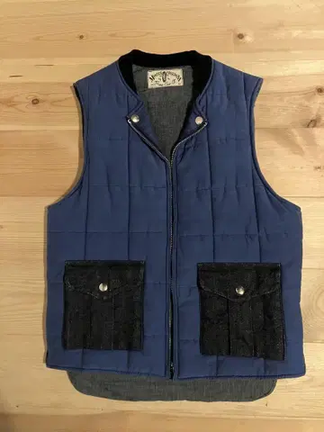 미스터 프리덤 x 슈가케인 퀼팅 베스트