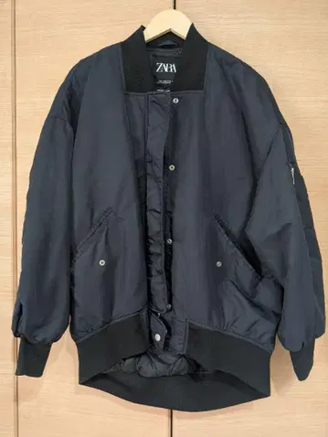 ZARA 블랙 네이비 봄버 자켓