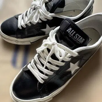 ALL STAR 블랙 화이트 스니커즈