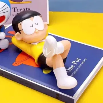도라에몽 낮잠 진구(노비타) 피규어 증정품 포함