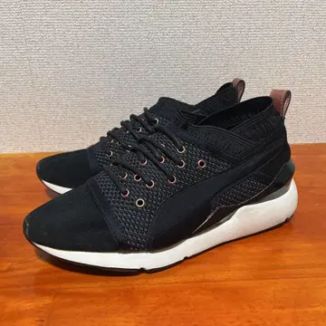 새상품급 푸마 24cm 블랙 스니커즈