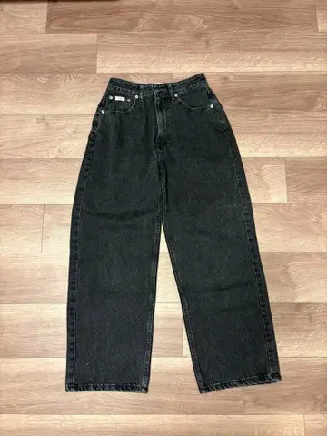 SHISHIKUI 블랙 데님 새상품급 중고