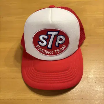 STP 레트로 트래커 캡 빨간색/화이트