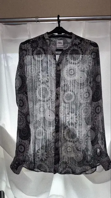 ZARA 시어 셔츠 올 패턴