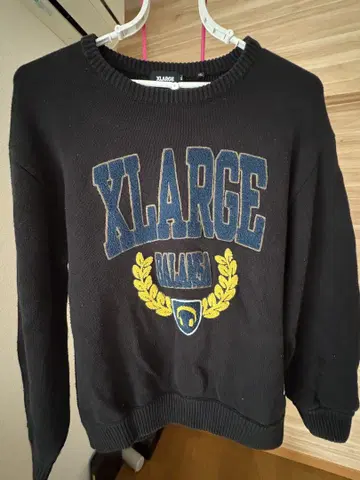 XLARGE 블랙 크루넥 맨투맨 XL