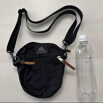 [ 새상품급 ] GREGORY 블랙 사코슈 숄더백