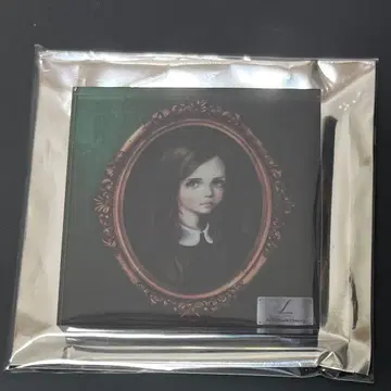 Acid Black Cherry 아크릴 마그넷 L