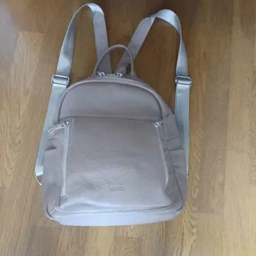 가죽 베이지 백팩