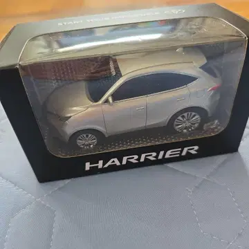 도요타 HARRIER 미니카 실버 샘플