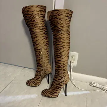 세르지오로시 제브라 송치 소재 니하이 부츠 35