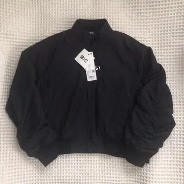 UNIQLO 봄버 자켓 블랙