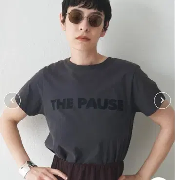 THE PAUSE 티셔츠 차콜 그레이 FREE
