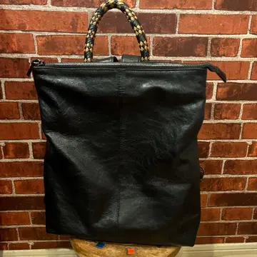 블랙 레더 경량 A4 백팩 뜨개질 핸들 이아파히요네