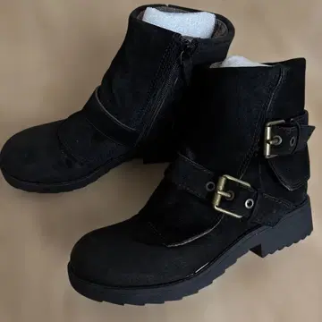 NINE WEST 블랙 숏 부츠 23