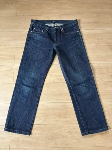 [배송비 포함] A.P.C. NEW STANDARD 스트레이트 데님 30