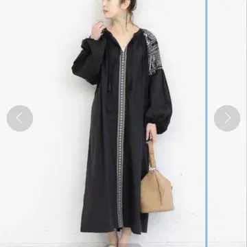 UNITED ARROWS 누키테파 자수 코튼 원피스 볼륨 소매